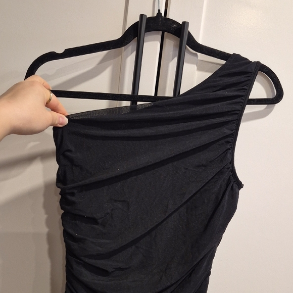 Dresses & Skirts - 💙BNWT One-Shoulder Black Ruched Women’s Dress